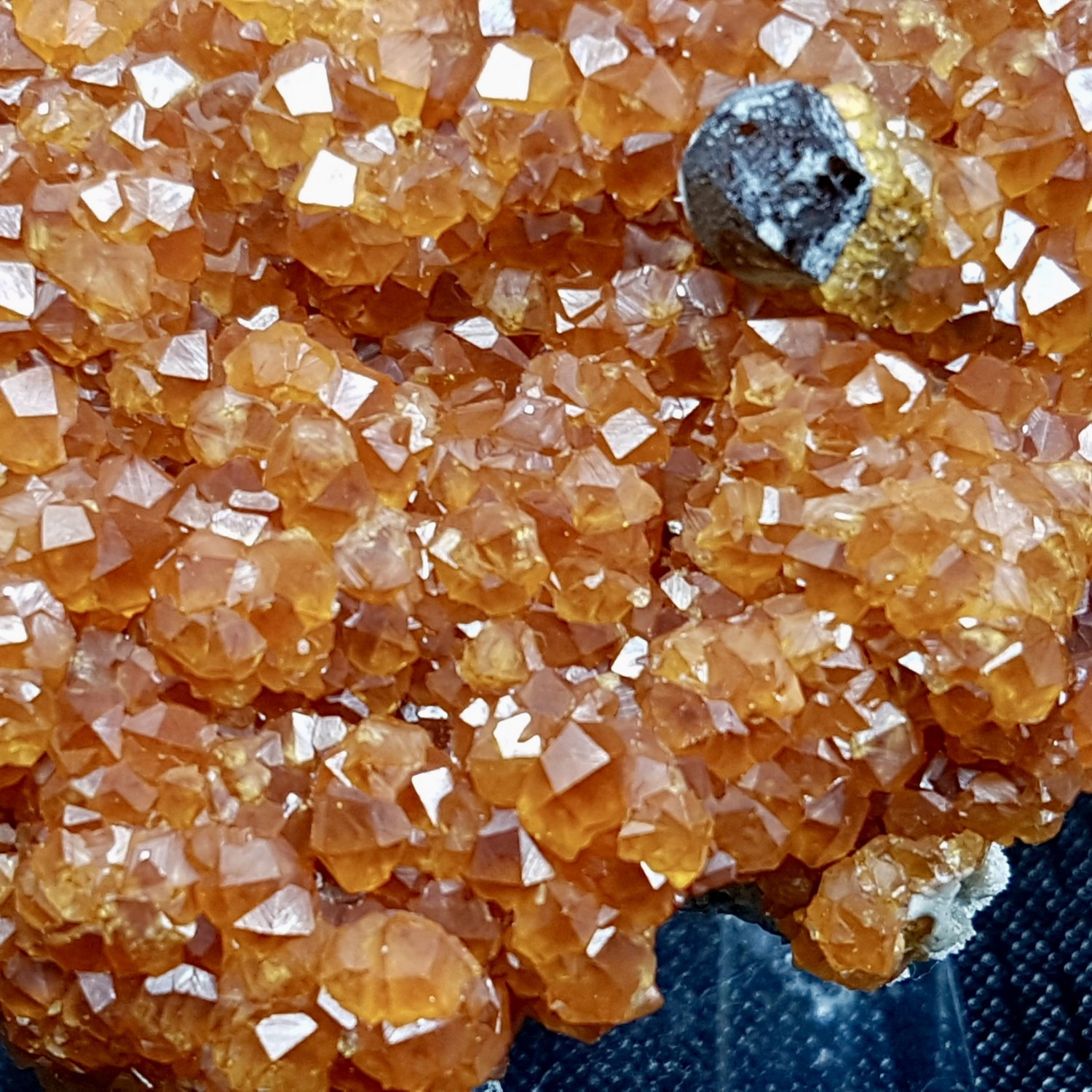 Spessartine Quartz Wushan Tongbei, Fujian, China