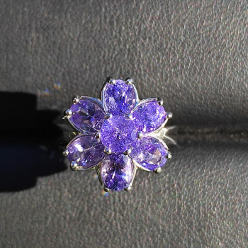 Tanzanite ring